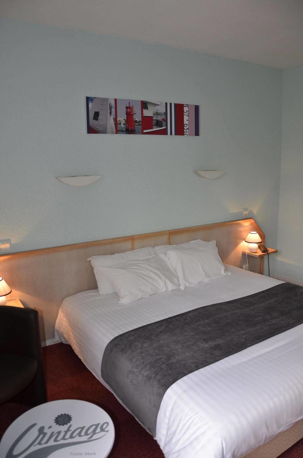 Logis Hotel Noemys Brive - Restaurant Le Teinchurier 外观 照片